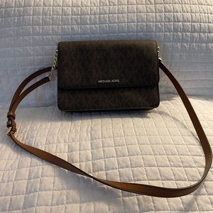 Michael Kors Medium Cross Body Phone Bag